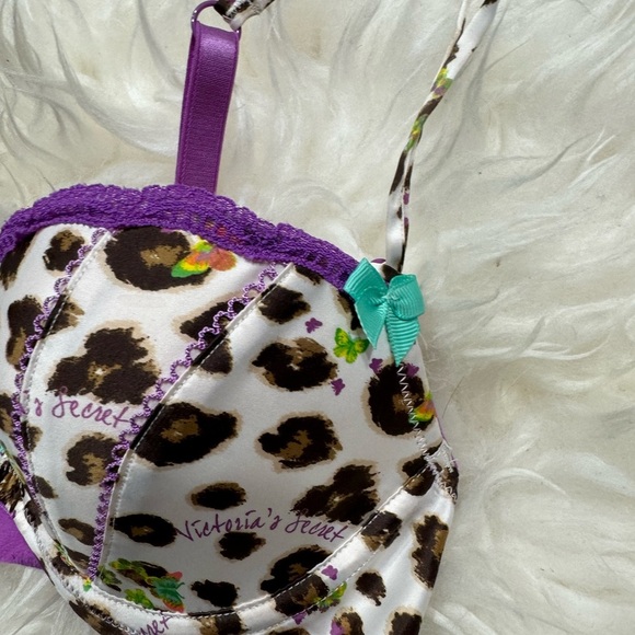 Rare Victorias Secret Mermaid Bra - Picture 7 of 10